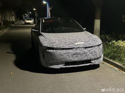 奧迪上汽聯(lián)手新車路試曝光，AUDI E量產(chǎn)版還原度幾何？