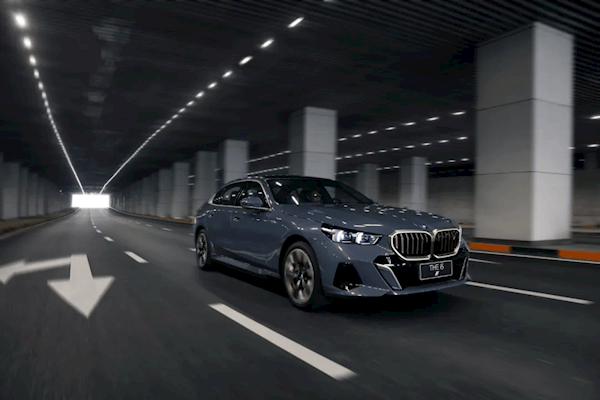 全新BMW 5系配備V2X技術(shù)