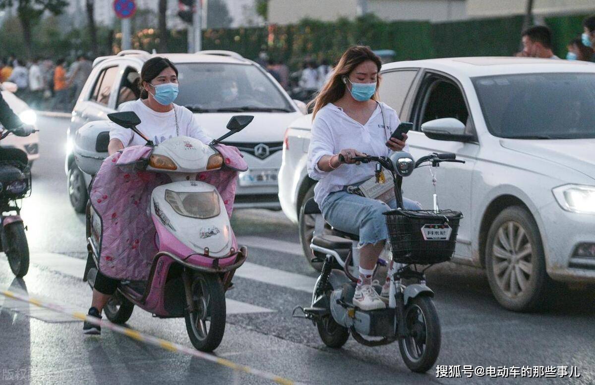 電動(dòng)車電池示意圖