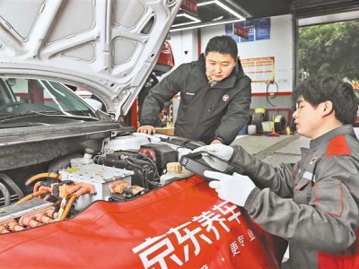 老汽修工廖江華的“綠色”轉型路：油車變電車，維修也換新顏