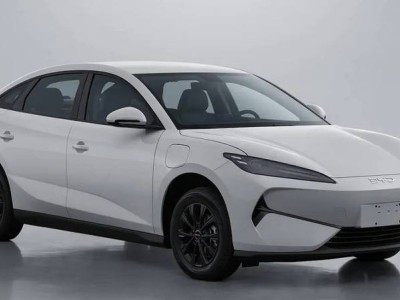 比亞迪e7平價(jià)純電新車型曝光，外觀設(shè)計(jì)引關(guān)注！