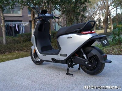 高性能智能電動車對決：九號M95c+與極核Ae4，哪款更適合你？